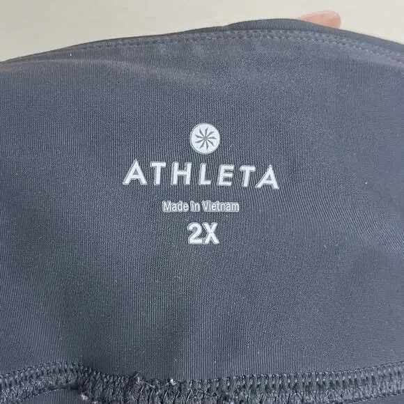 Athleta Stellar Tight Plus Size 20 Black Zip Leg Pockets - Picture 4 of 5